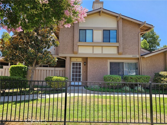 Detail Gallery Image 1 of 1 For 4430 Lubbock Dr #B,  Simi Valley,  CA 93063 - 3 Beds | 2/1 Baths