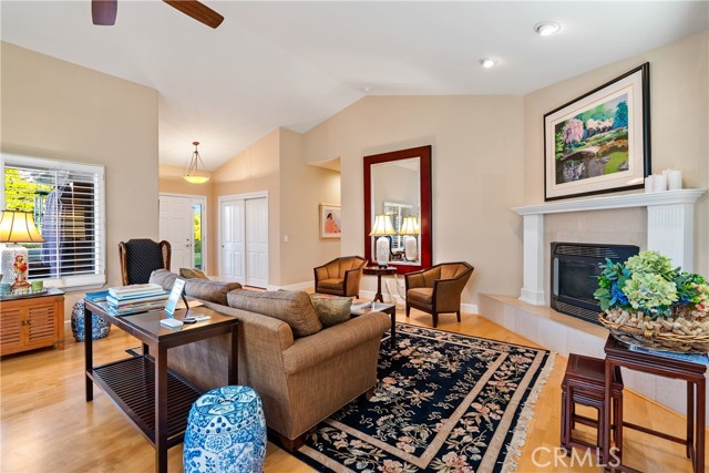 5570 Rancho La Loma Linda Drive, Paso Robles CA: https://media.crmls.org/medias/b7f08481-6162-4bab-8204-11f2bb1575d2.jpg
