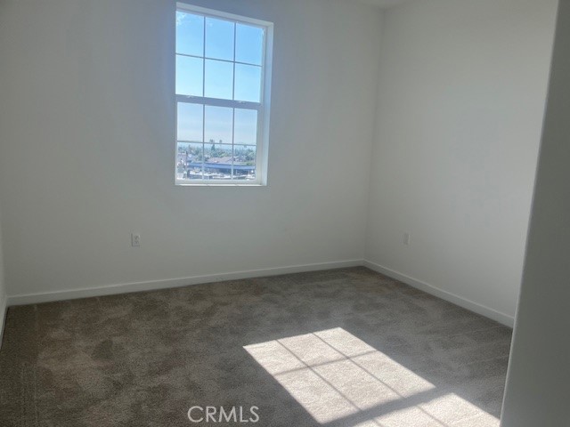 Detail Gallery Image 7 of 8 For 8421 Gabrielino Ct, Rancho Cucamonga,  CA 91730 - 3 Beds | 2/1 Baths