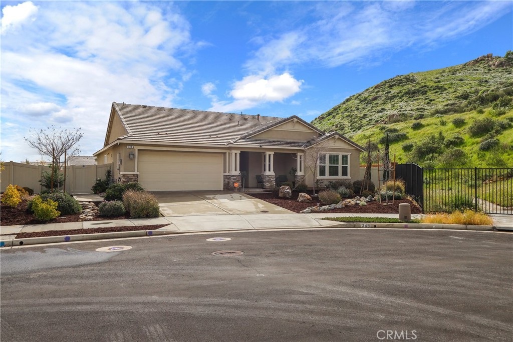 349 Hunwut Court, San Jacinto, CA 92582