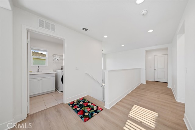 Detail Gallery Image 18 of 34 For 12938 Meridian Ct, Corona,  CA 92880 - 4 Beds | 3/1 Baths