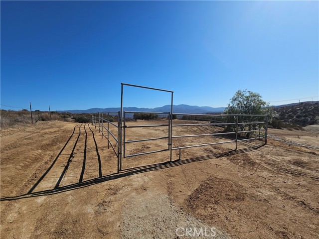 42950 Sage Road, Aguanga CA: https://media.crmls.org/medias/b7f2427d-fbc3-4aa4-bc12-97fcae3c0c30.jpg