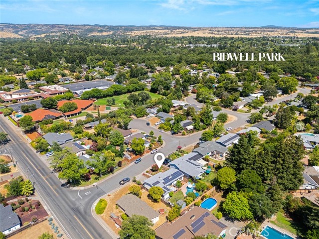 571 Redwood Way, Chico CA: https://media.crmls.org/medias/b7f39012-68b9-4169-b708-9754adbed988.jpg