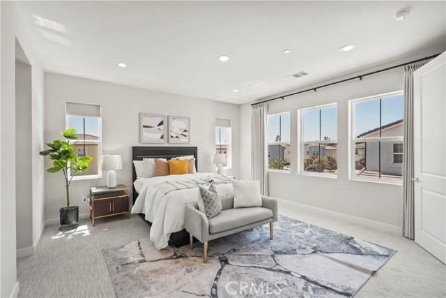 251 Brackens, Lake Forest CA: https://media.crmls.org/medias/b7f3bb7c-796e-4f5d-82e9-42a74381ed1d.jpg