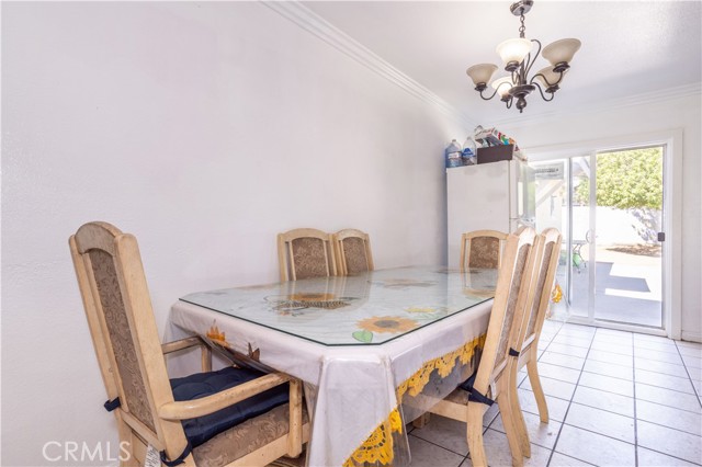 11044 Borden Avenue, Pacoima CA: https://media.crmls.org/medias/b7f3cca9-ec09-4534-9437-aaf55f0732c5.jpg