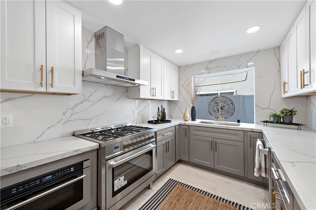 B7f429ad Fa4a 4bf4 A109 Eb98b2f74b61