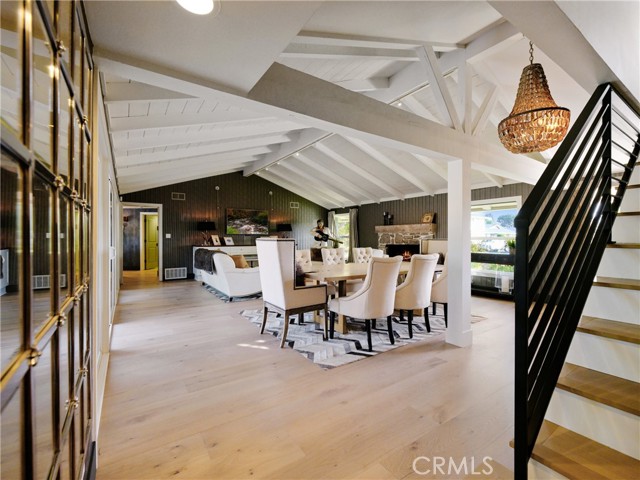 Detail Gallery Image 7 of 28 For 2000 Marlin Way, Newport Beach,  CA 92660 - 4 Beds | 3/1 Baths