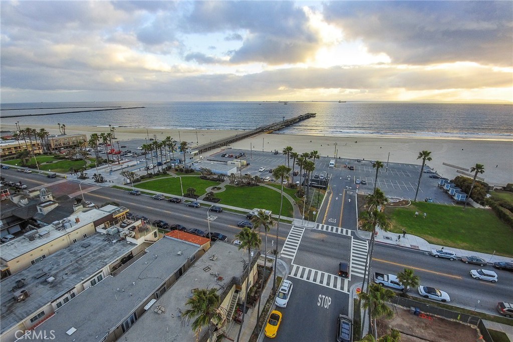 805 Ocean Avenue #6
