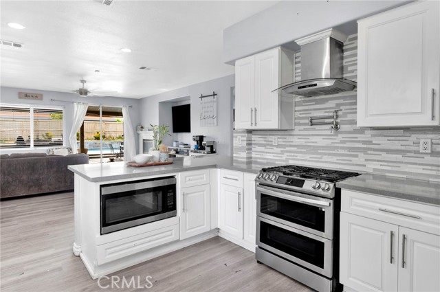 Detail Gallery Image 14 of 45 For 15166 Arcadian, Adelanto,  CA 92301 - 5 Beds | 3 Baths