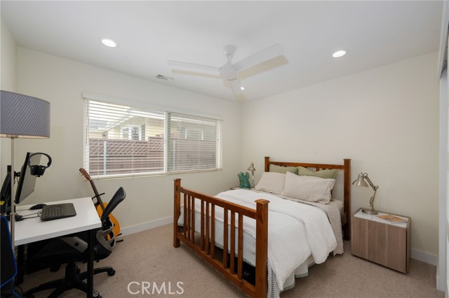6017 Carnegie Street, San Diego CA: https://media.crmls.org/medias/b7f6e2a1-0a2c-4939-afff-919808b42835.jpg