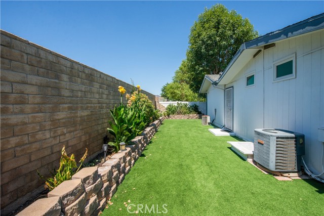Detail Gallery Image 39 of 53 For 32031 Emerald Lane, Castaic,  CA 91384 - 4 Beds | 3 Baths