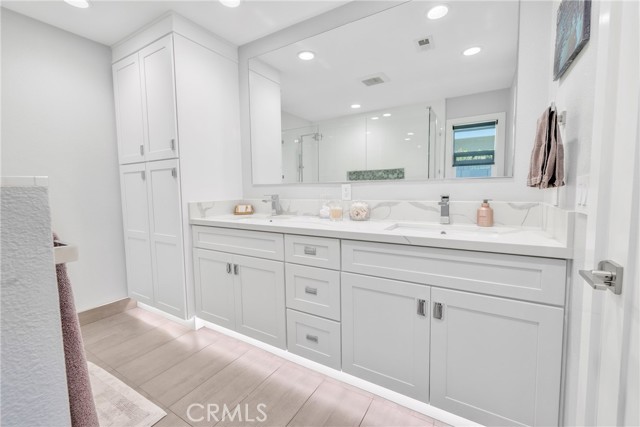 3120 Carfax Avenue, Long Beach CA: https://media.crmls.org/medias/b7f88289-3b74-41ae-b940-4ff62dbc1b3c.jpg