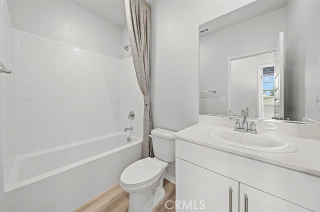 Detail Gallery Image 21 of 27 For 677 E Madeleine Privado, Ontario,  CA 91761 - 3 Beds | 2/1 Baths