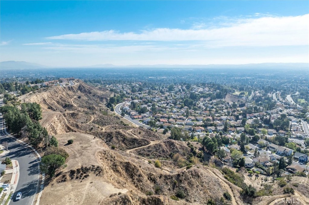 https://media.crmls.org/medias/b7fa58e0-6c6f-4880-9d18-0b94fdae599d.jpg?preset=X-Large