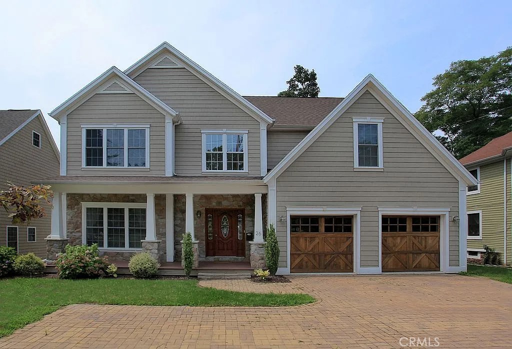 26 Anderson Hill Road