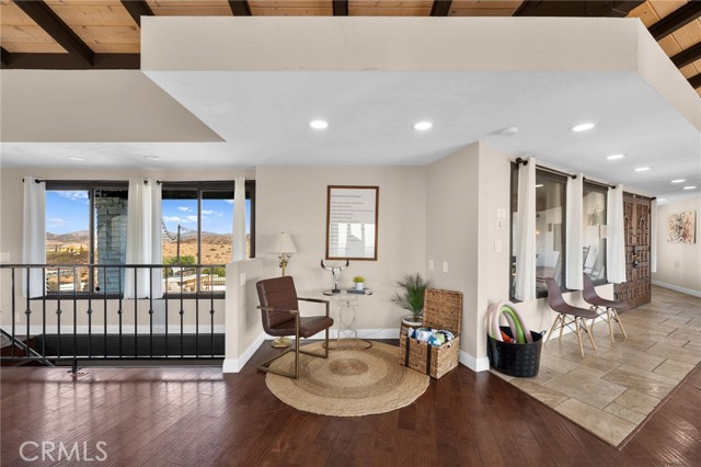 38225 Camino Sierra Road, Temecula CA: https://media.crmls.org/medias/b7fab76e-2642-402e-a04b-41cd77f8e99c.jpg