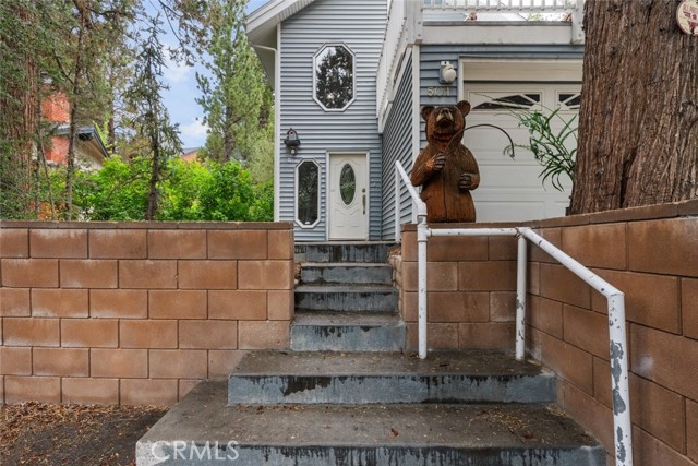 Detail Gallery Image 6 of 39 For 501 Catalina Rd, Big Bear Lake,  CA 92315 - 4 Beds | 2 Baths