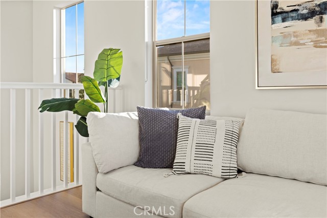 Detail Gallery Image 30 of 74 For 63 Longchamp, Irvine,  CA 92602 - 4 Beds | 3/1 Baths