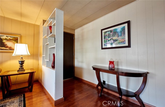 4095 Fruit, La Verne CA: https://media.crmls.org/medias/b7fc663d-e76c-4c2d-9455-136054fe3995.jpg