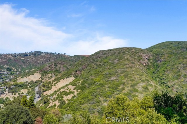 Detail Gallery Image 26 of 55 For 1352 La Mirada St, Laguna Beach,  CA 92651 - 3 Beds | 3/1 Baths