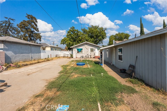 2838 N G Street, San Bernardino CA: https://media.crmls.org/medias/b7fde664-2b08-4d00-b244-46e61b2179dc.jpg