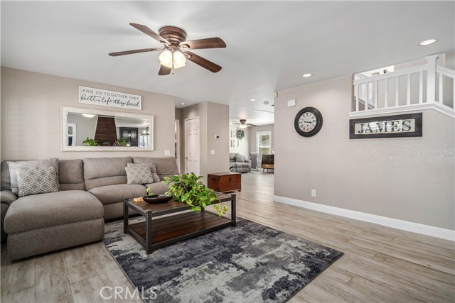 Detail Gallery Image 24 of 75 For 40755 via Tranqilo, Palmdale,  CA 93551 - 6 Beds | 3 Baths
