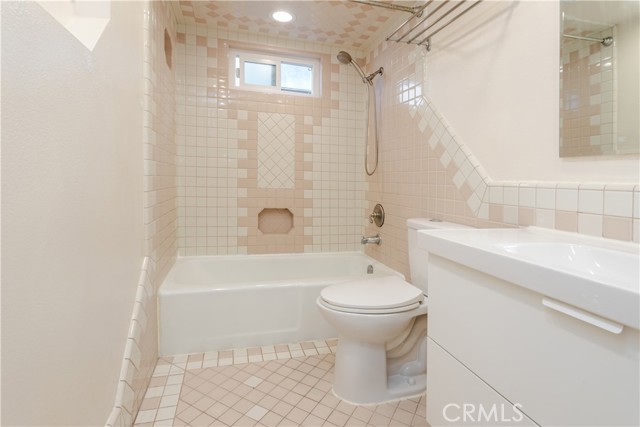 12835 10th Street, Chino CA: https://media.crmls.org/medias/b7ffb002-2ebb-428f-bb14-2ee3954290d4.jpg