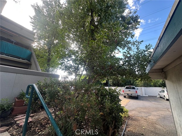 Detail Gallery Image 5 of 28 For 18512 #E Mayall, Northridge,  CA 91324 - 4 Beds | 3 Baths