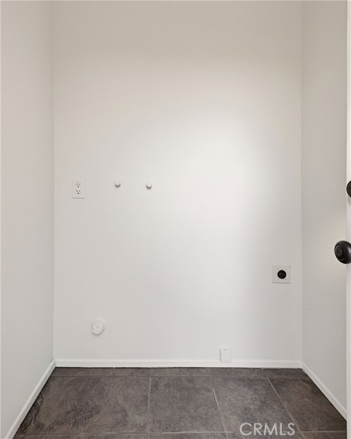 4219 Artesia photo 32