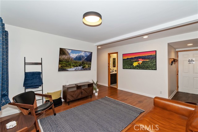 1348 Manzanita Way, Lake Arrowhead CA: https://media.crmls.org/medias/b80140f4-3a5d-4d5d-8e6f-4ed48a0a9c82.jpg