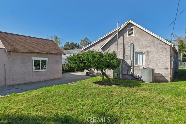 Detail Gallery Image 15 of 17 For 385 E 17th St, San Bernardino,  CA 92404 - 3 Beds | 1 Baths