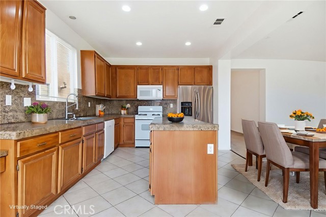 Detail Gallery Image 19 of 47 For 3860 Bella Isola, Perris,  CA 92571 - 3 Beds | 2 Baths