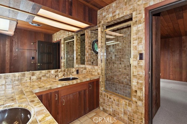 29240 Palos Verdes Drive East, Rancho Palos Verdes CA: https://media.crmls.org/medias/b8023c5e-544d-44a7-b37e-4553fc29dad3.jpg