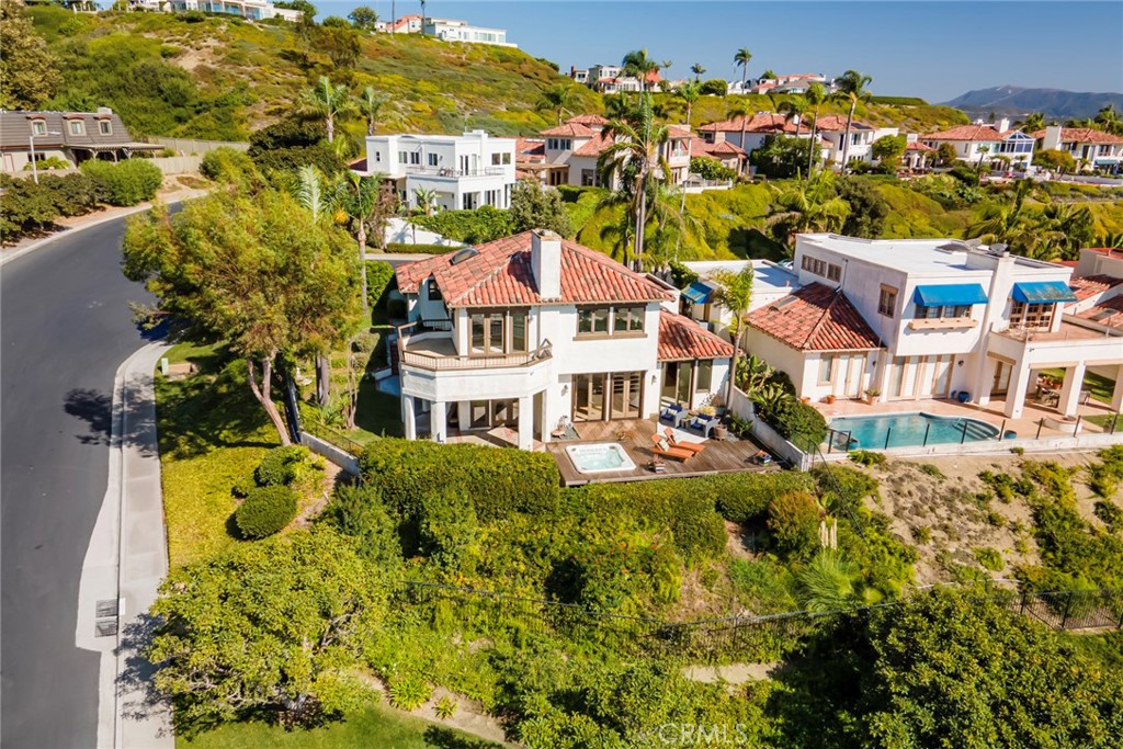 MLS #OC25049744 img 31