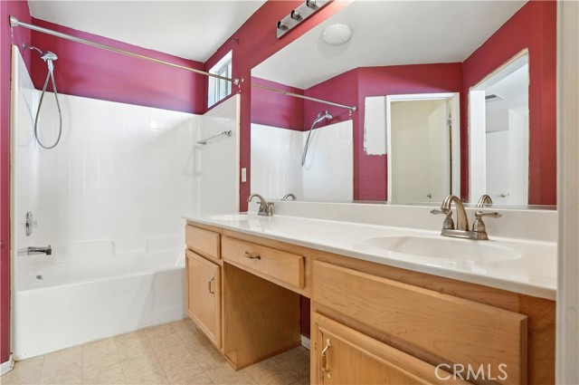 Detail Gallery Image 11 of 43 For 29193 Sunswept Dr, Lake Elsinore,  CA 92530 - 3 Beds | 2 Baths