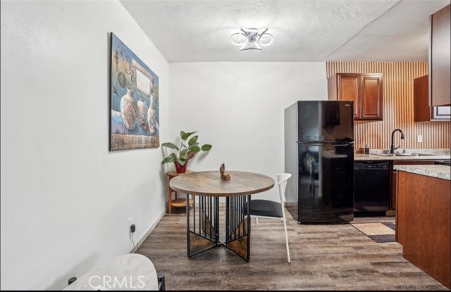 Detail Gallery Image 4 of 13 For 1629 Franklin, Santa Monica,  CA 90404 - 1 Beds | 1 Baths