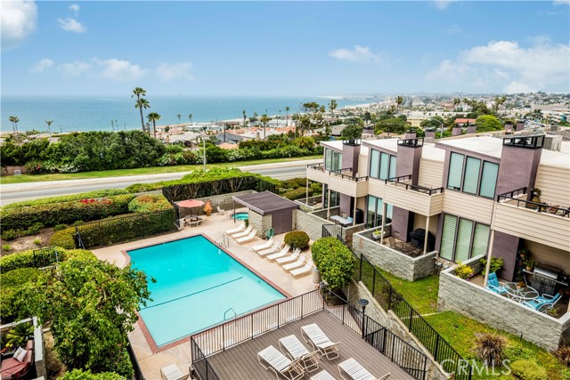 Front Image Thumbnail for CRPV25276500