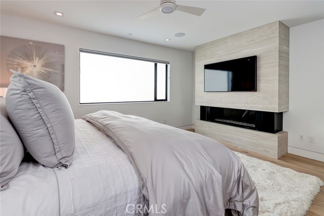 Detail Gallery Image 25 of 35 For 1208 the Strand #C,  Manhattan Beach,  CA 90266 - 3 Beds | 3 Baths