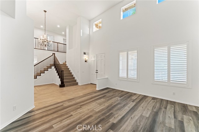 Detail Gallery Image 8 of 39 For 921 Camino Vera Cruz, Camarillo,  CA 93010 - 4 Beds | 3/1 Baths