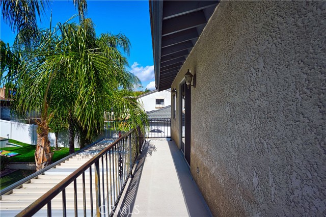 Detail Gallery Image 32 of 72 For 30169 Gulf Stream Dr, Canyon Lake,  CA 92587 - 4 Beds | 3 Baths