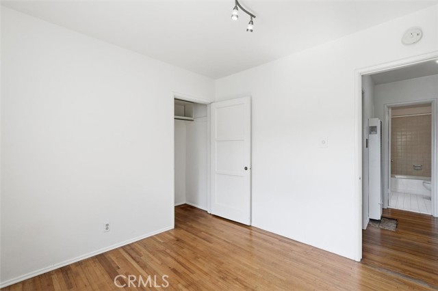 Detail Gallery Image 18 of 27 For 1320 Curtis, Manhattan Beach,  CA 90266 - 3 Beds | 2 Baths