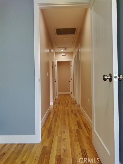 3722 Degnan Boulevard, Los Angeles CA: https://media.crmls.org/medias/b804a177-fe5b-4c6f-beff-d102841efc36.jpg