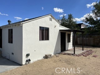 https://media.crmls.org/medias/b804b617-9530-449e-97be-9af0620efade.jpg?preset=X-Large
