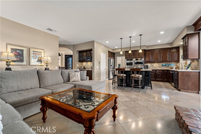 Image 24 of 74 For 823 Cottontail