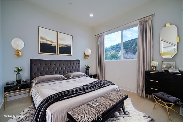 Detail Gallery Image 17 of 19 For 257 S Avenue 54 #1/4,  Los Angeles,  CA 90042 - 4 Beds | 4/1 Baths