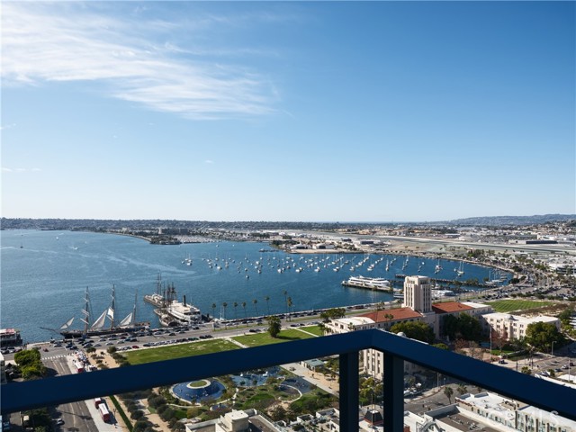 Detail Gallery Image 25 of 50 For 1388 Kettner Bld #2803,  San Diego,  CA 92101 - 2 Beds | 2 Baths