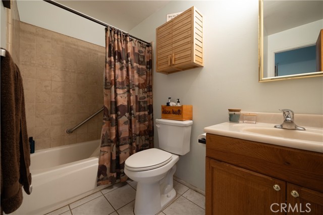 Detail Gallery Image 18 of 26 For 332 Grenfall Ln, Big Bear City,  CA 92314 - 3 Beds | 2 Baths
