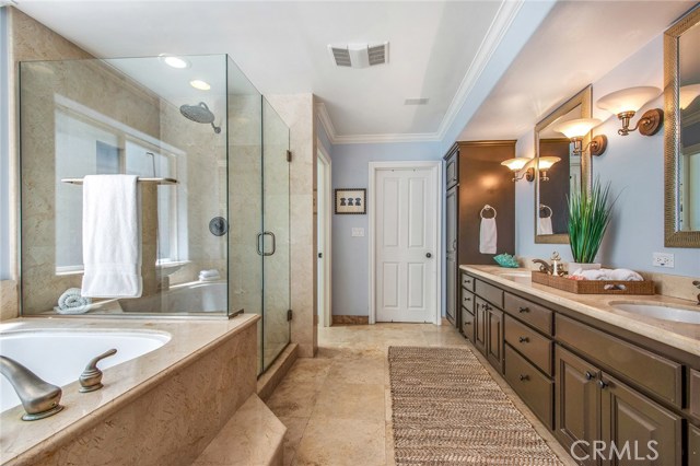 Master bathroom.