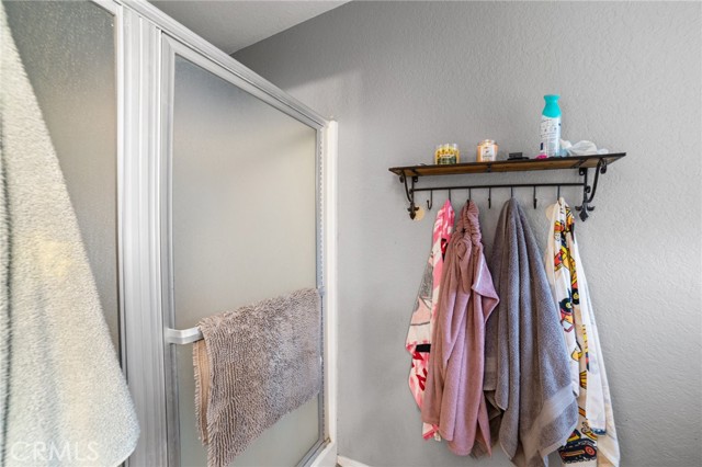 Detail Gallery Image 20 of 26 For 4040 Sierra Ave, Norco,  CA 92860 - 3 Beds | 2 Baths