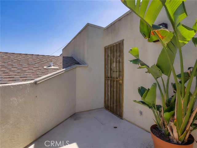 11044 Acama Street, 302 photo 36